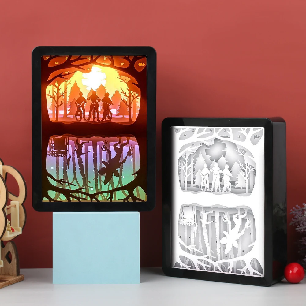 Pаспродажа Ночные светильники с 3D резьбой по бумаге, лампа для странных вещей, украшение, светодиодные светильники, рамки, картины, на заказ, прикроватн...