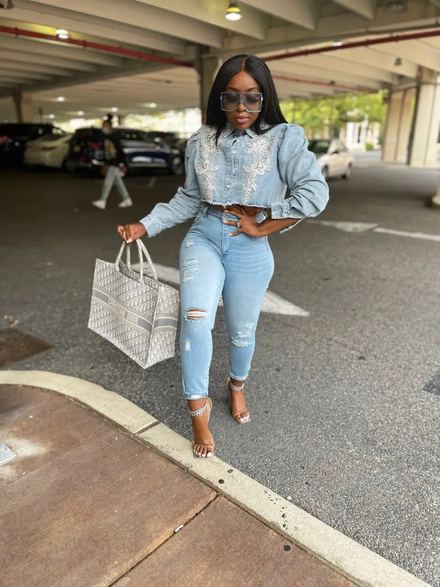 

2021 New Autumn Jeans Coat Outwear Girls Blue Jean Jacket Rhinestone Beaded Flower Short Denim Coats Women Cropped Jackets