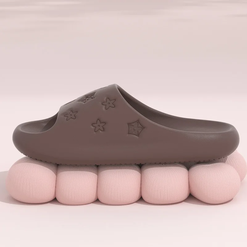 2023 Fashion Women Slippers Cute Indoor Sandals EVA Soft Sole Couple Shoes Star Hollow Out Bathroom Non-slip Slides Casual Flops