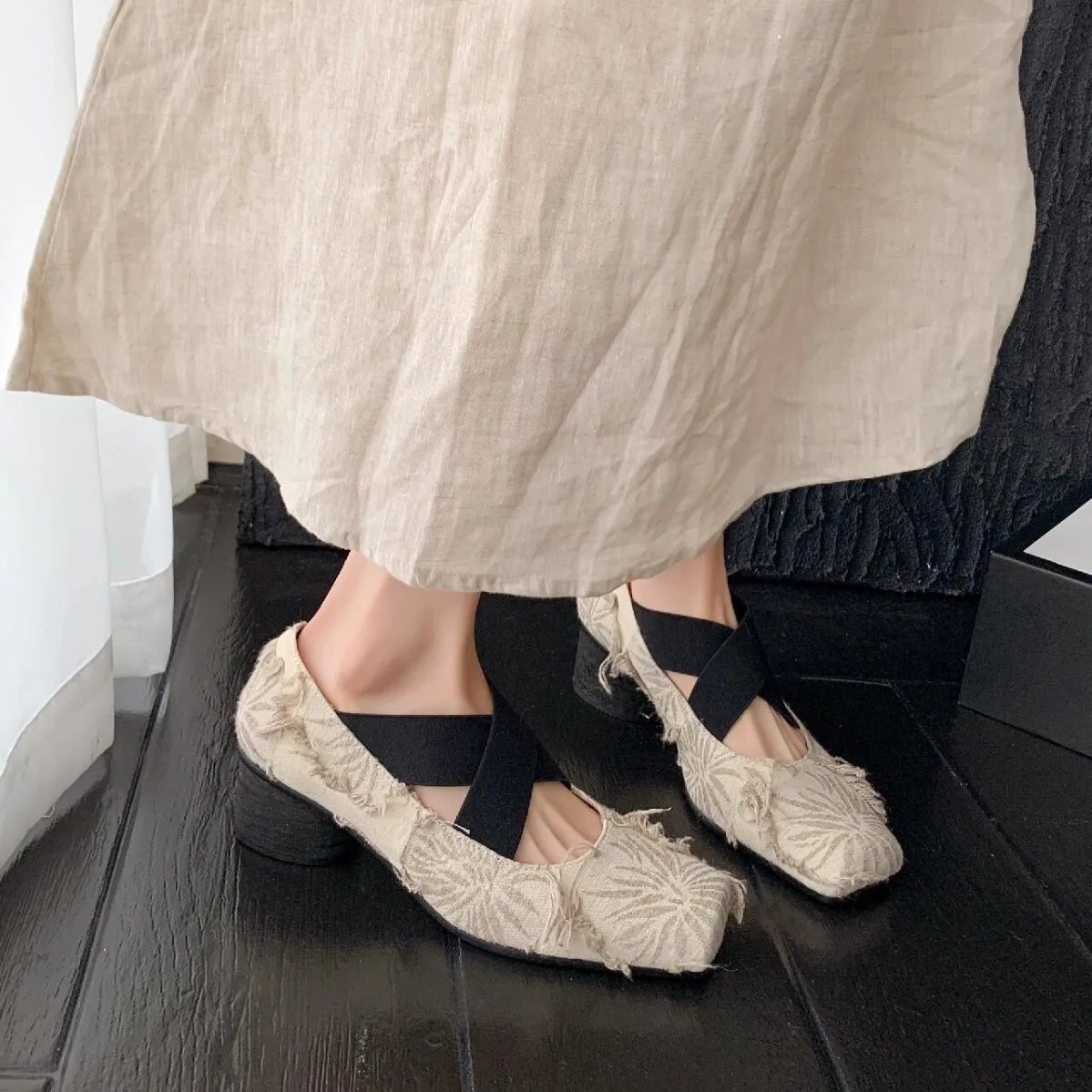 Женские балетки на среднем каблуке винтажные туфли плоской подошве с квадратным