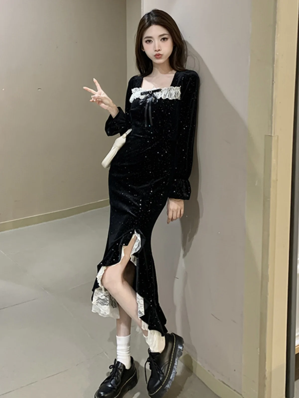 Супер красивое изящное бархатное платье осеннее больших размеров для полных