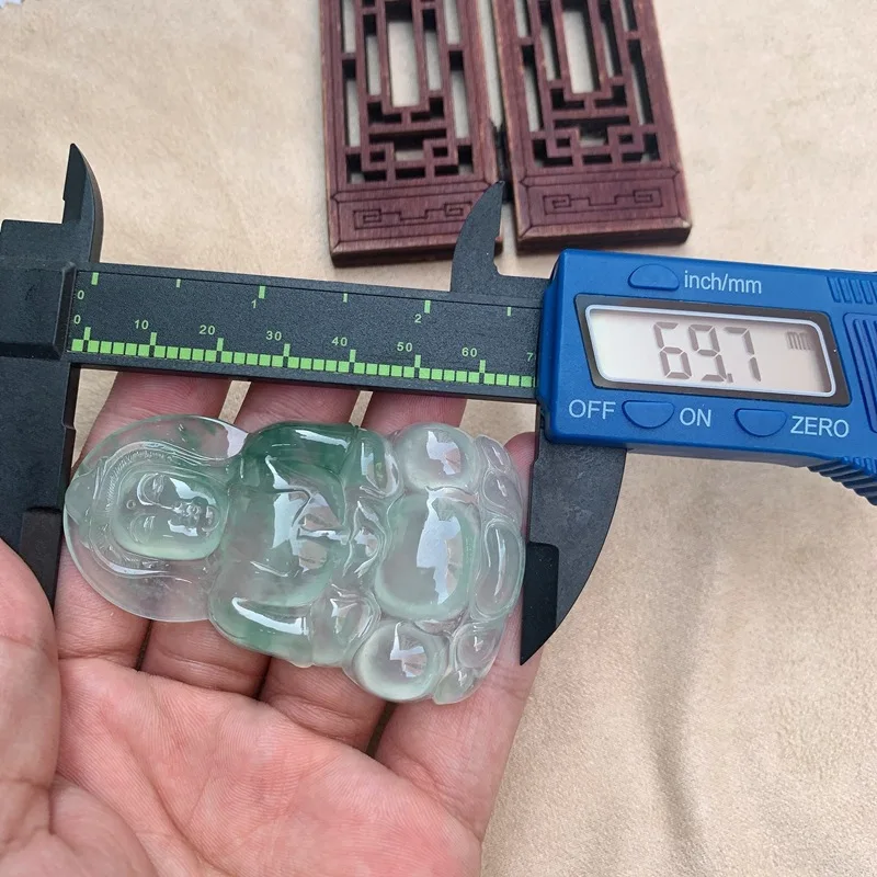 Подвеска из натуральной древесины в виде шахты Мьянмы