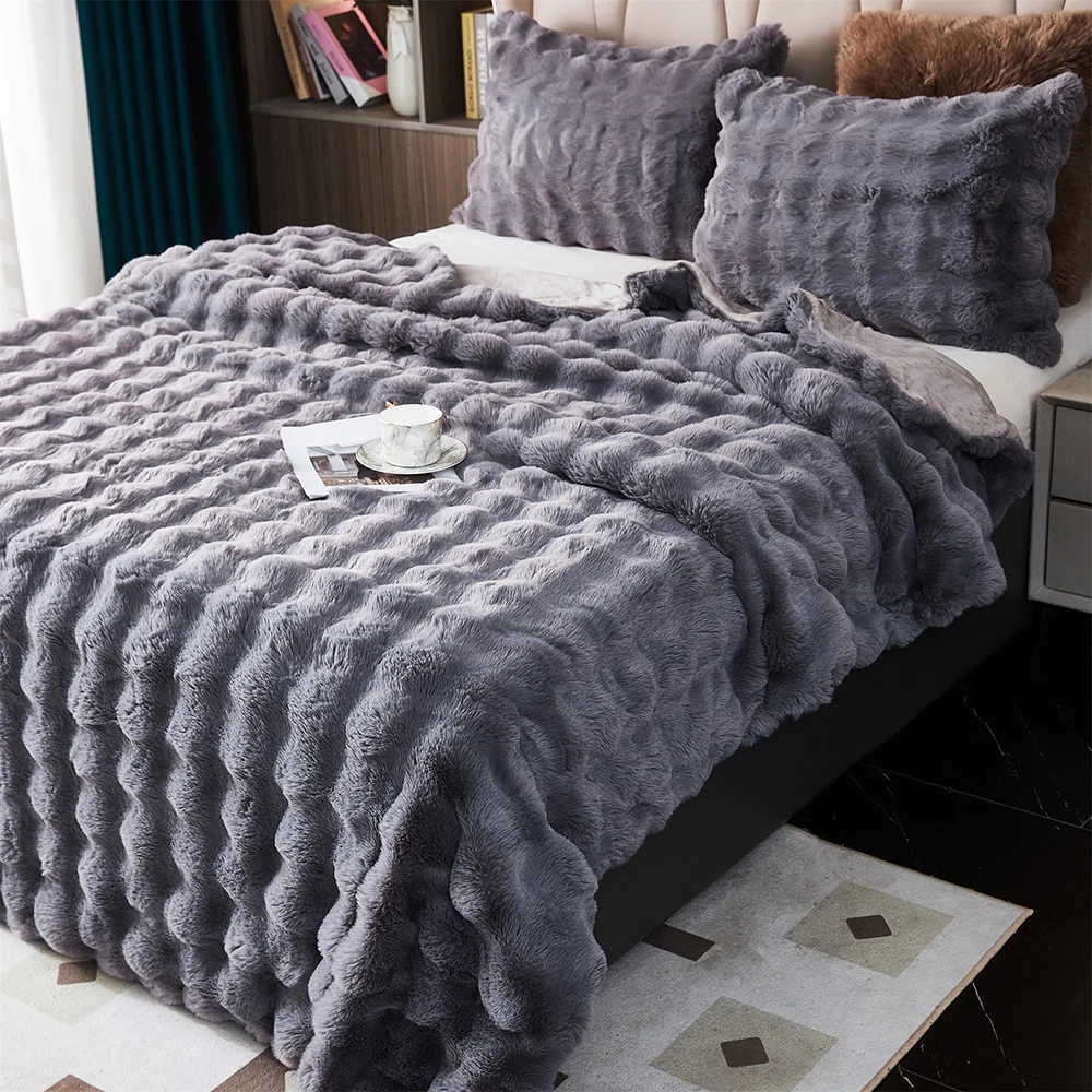 

Tuscan Imitation Fur Blanket for Winter Luxury Warmth Super Comfortable Blankets for Beds High-end Warm Winter Blanket for Sofa