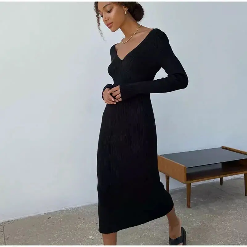 

Женское длинное трикотажное платье-свитер, элегантное облегающее однотонное платье-макси с длинным рукавом и V-образным вырезом в винтажно...