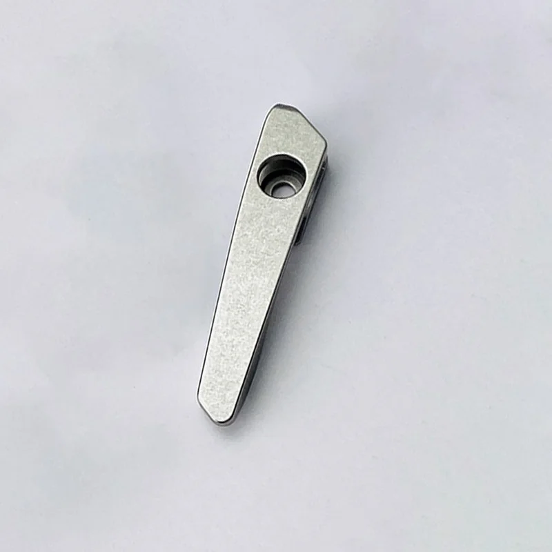 

Карманный зажим для ножей Strider SNG SMF титановый