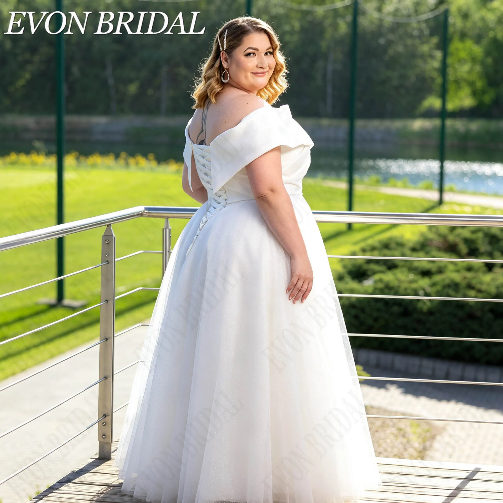 Фото EVON BRIDAL Свадебное платье большого размера без плеч минималистичное А-силуэт для невест вырез в форме сердца индивидуальный пошив простое свадебное платье для женщин элегантное длинное подвенечное платье на заказ №3