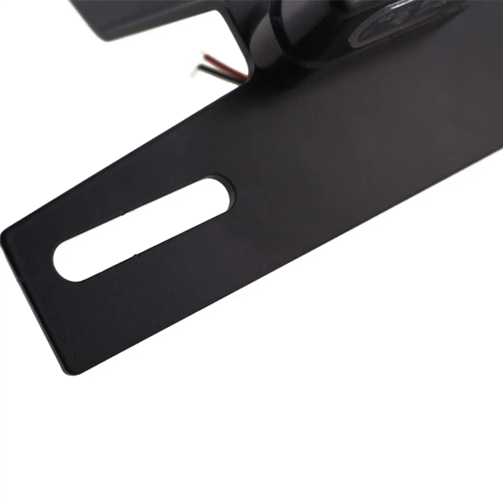 

Держатель пластины подходит для замены деталей 2021-2022