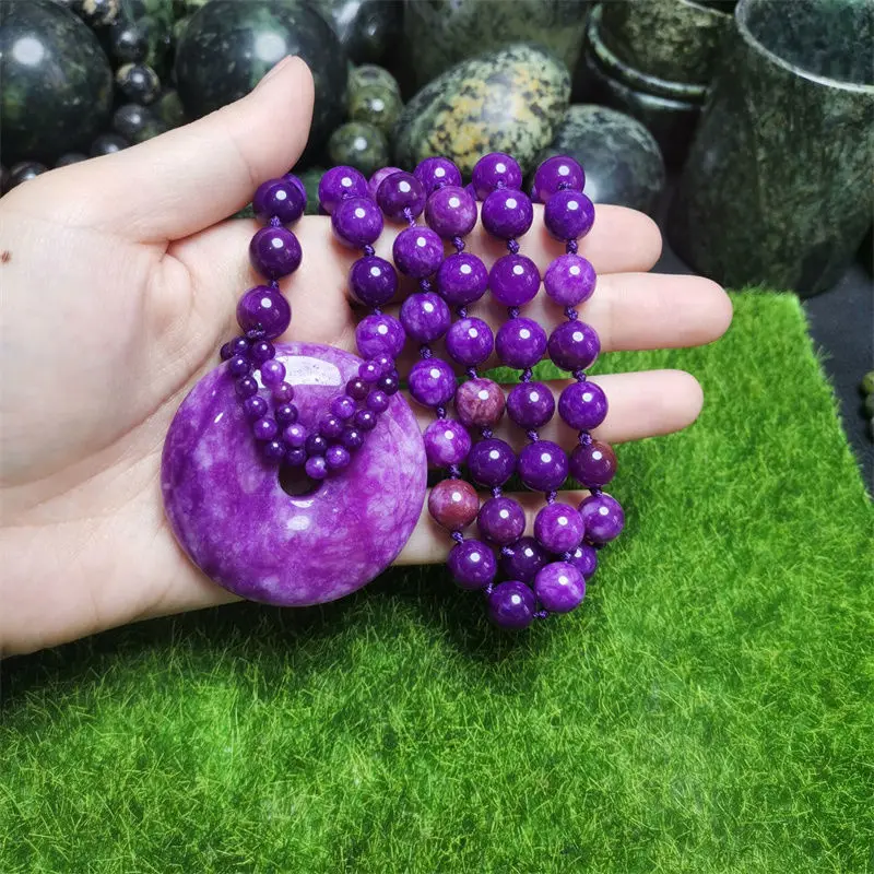 

New Natural Ziyun Mother's Safety Buckle Necklace Women's Fashion Joker Pendant Sweater Chain