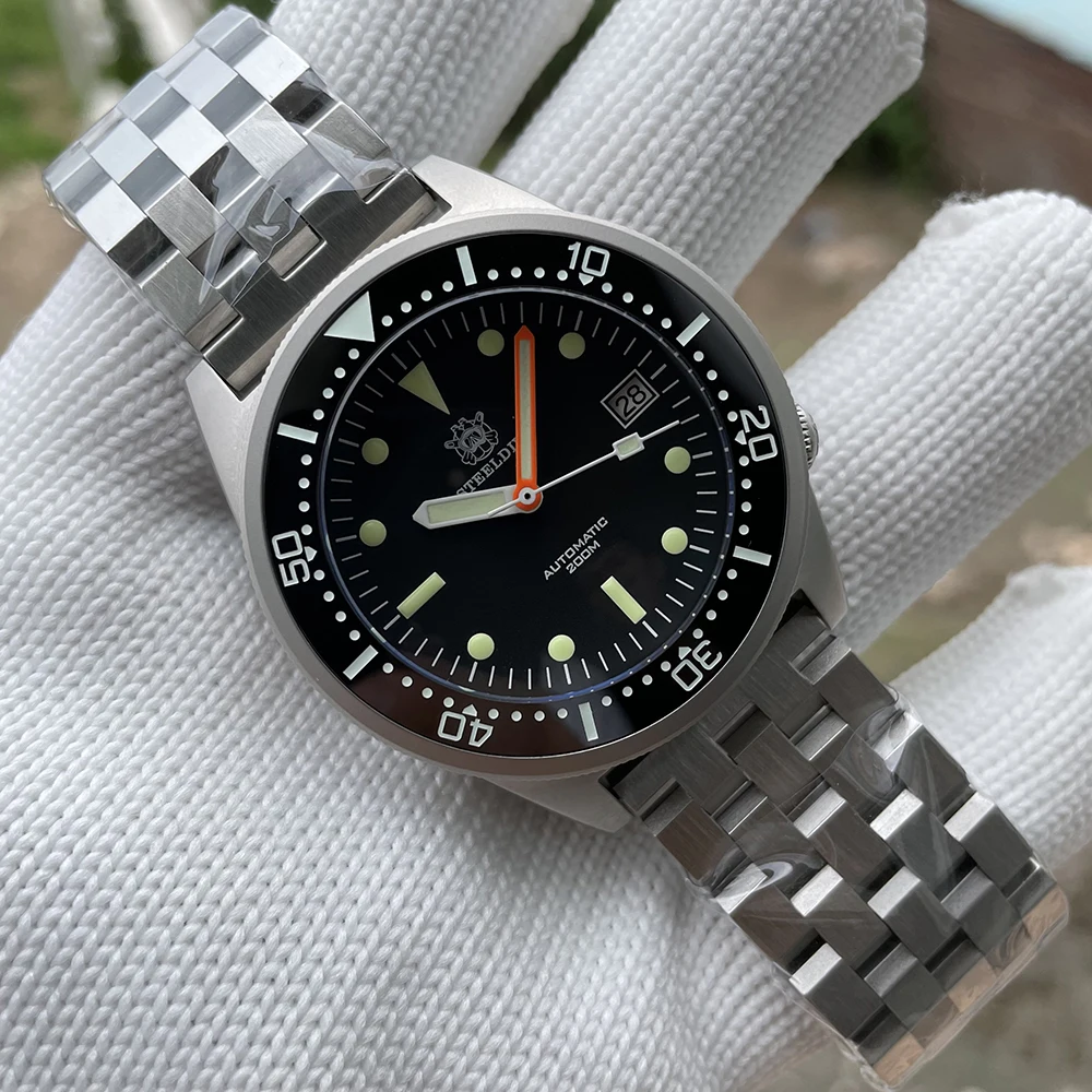 

STEELDIVE SD1979 Sandblast Stainless Steel Case 200M Waterproof 42.5mm NH35 Automatic Dive Watch With Ceramic Bezel