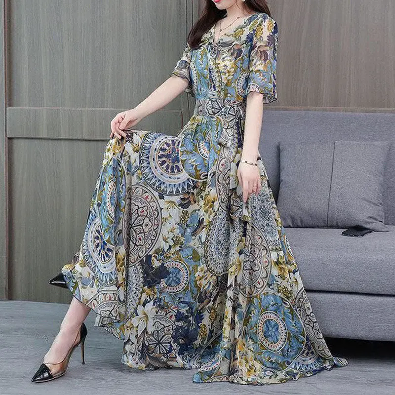 

Шифоновое платье-трапеция с цветочным принтом, весна-лето 2023, модное платье в Корейском стиле, элегантное женское платье с V-образным вырезом, Повседневное платье