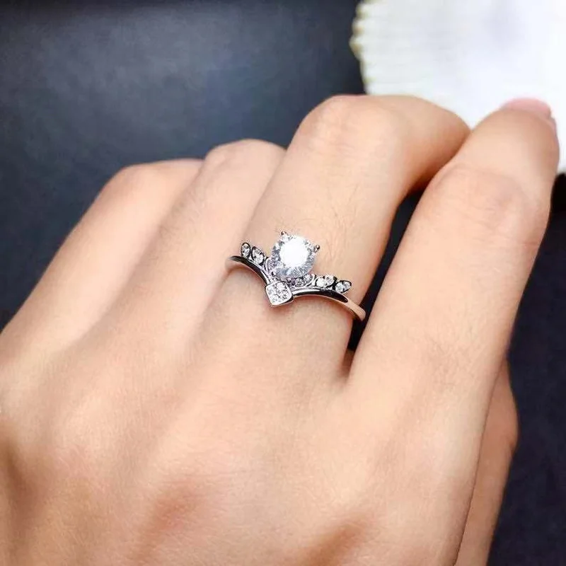 

Japanese and Korean Fashion Crystal Rhinestone Ring Silver Thin Wedding Ring Women's Bridal Love Queen's Crown Engagement Ring