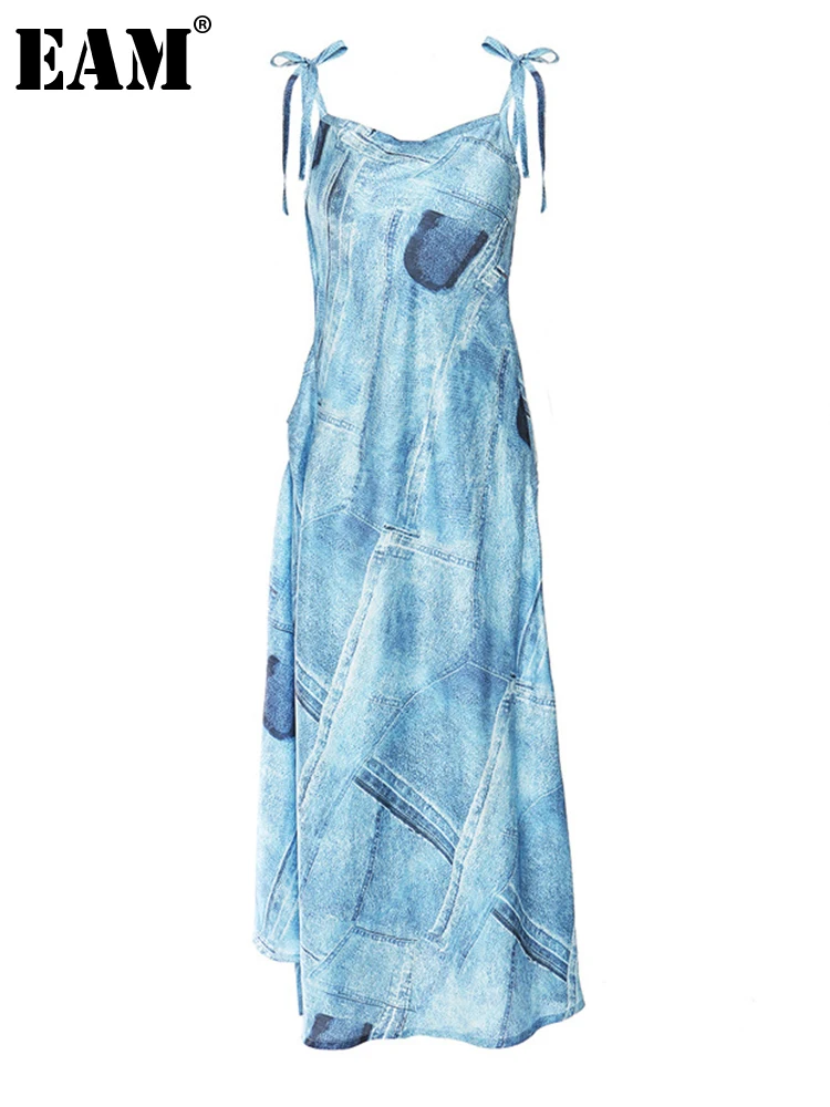 

[EAM] Women Blue Irregular Pleated Long Spaghetti Strap Elegant Dress New Sleeveless Loose Fashion Spring Summer 2022 1DE8283