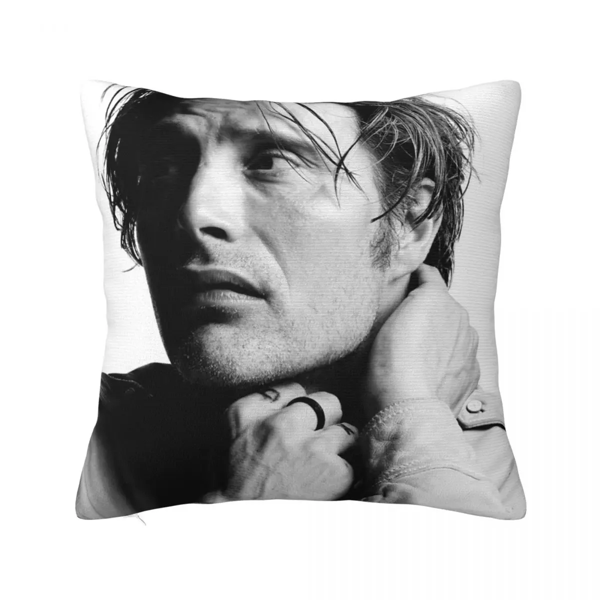 

Mads Mikkelsen кино квадратная подушка чехол Звезда актер наволочка Смешная декоративная Подушка на молнии чехол для автомобиля 40*40 см