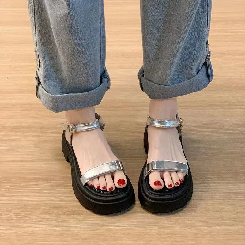 

BCEBYL Summer Fashion New Casual Simple Round Head Solid Color Sandals Slippers Low Heel Platform Shoes Outdoor Chaussure Femme