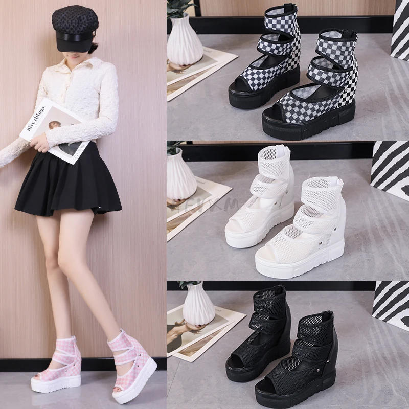 

2022 New Sexy Ladies High-Heeled Sandals Waterproof Platform Thin Belt Combination Buckle Hollow Zipper Nightclub Catwalk Shoes