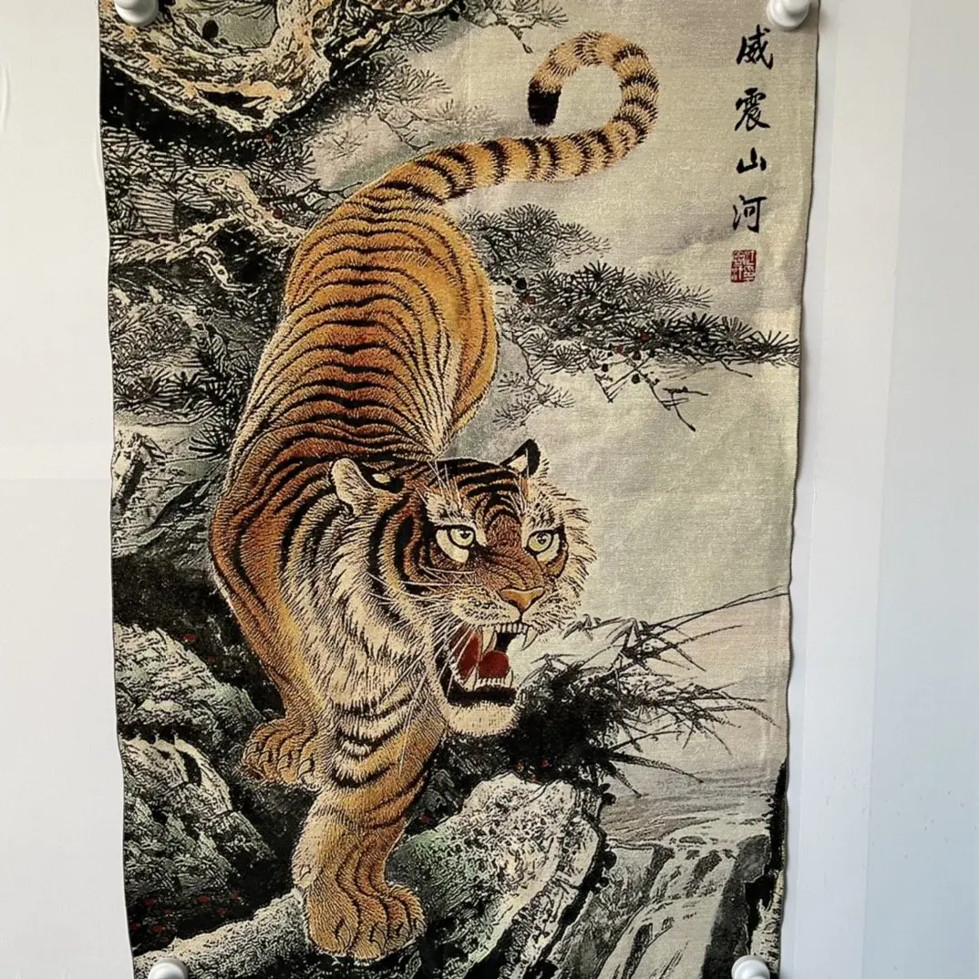 

Thangka Embroidery Tiger Image Painting Murals Silk Crafts Art Decorations