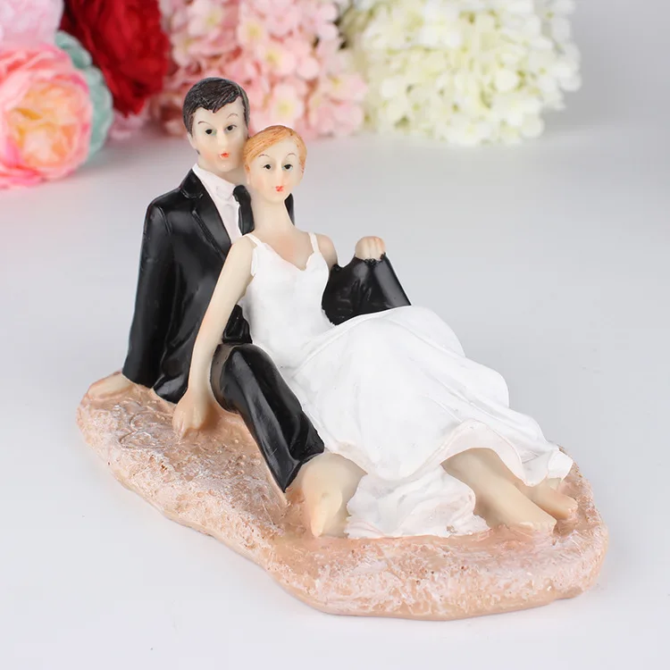 

2021 Cake Toppers Dolls Bride and Groom Figurines Funny Wedding Cake Toppers Stand Topper Decoration Supplies Marry Figurine