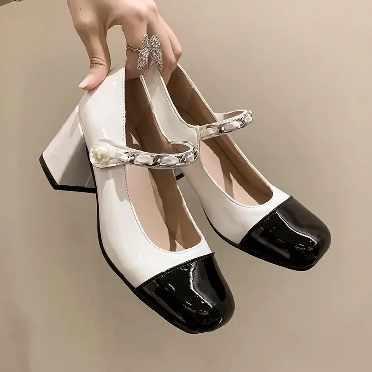 Женские кроссовки на платформе и каблуке с круглым носком