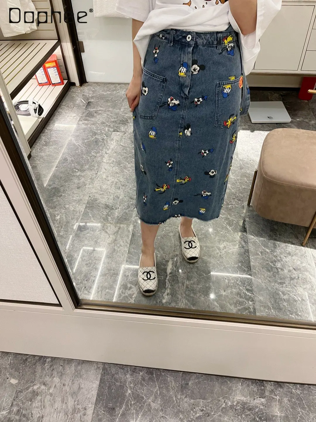 

2023 Spring and Summer New Cartoon Printed Slim Fit Slit Denim Skirt Women's Fashion Casual All-Match Mid-Calf Skirt Female