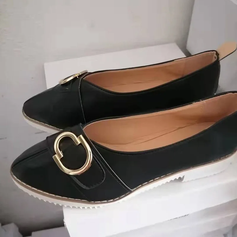 

Autumn 2022 New Soft Flats Shoes Women Designer Plus Size Pointed Toe Shallow Sandals Loafers Fashion Sport Dress Mujer Zapatos