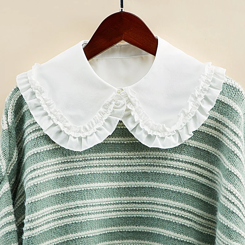 

Sitonjwly Korean Fake Collar Shirt Women False Collars Embroidery Floral Lace Lapel Detachable Collars Half-Shirt Faux Col