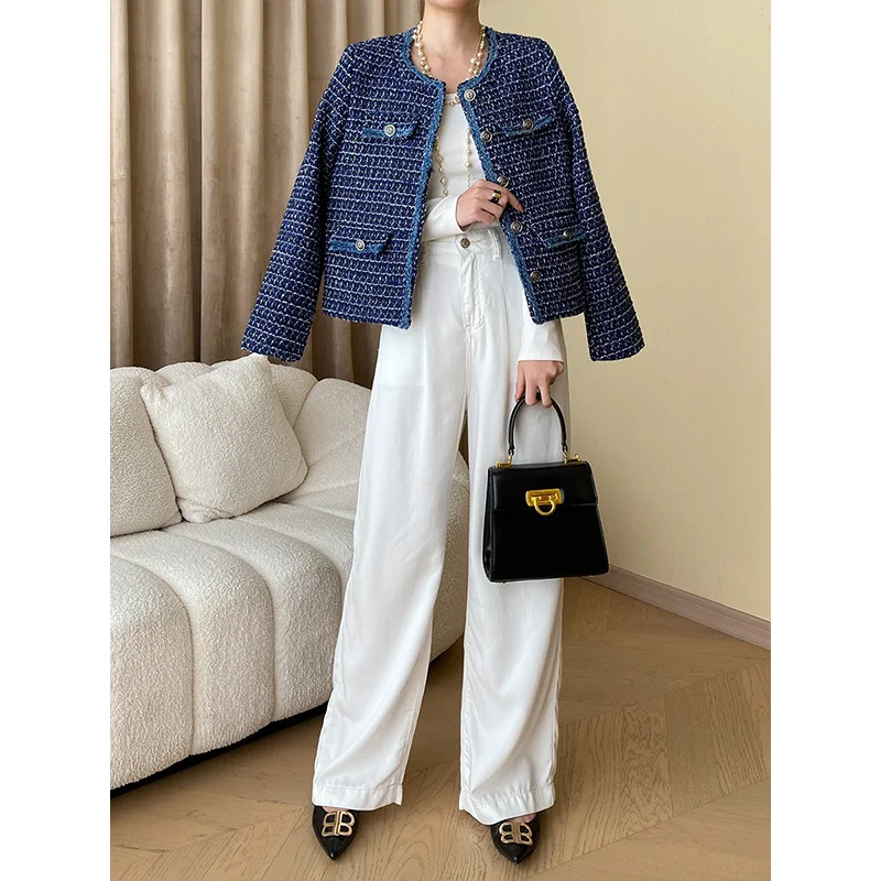 Рисунок 3 - Женская твидовая короткая куртка