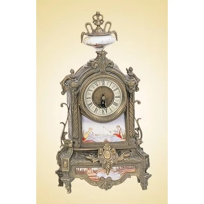 Часы настольные механические во французском стиле с античным латунным и