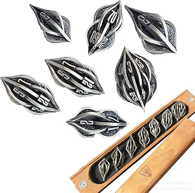 

New Alloy 7pcs D&d Dnd Dice Set Metal Hollow Arcanum Rol RPG MTG Dice For Table Games Party Game Dice Creative Gift For Friends
