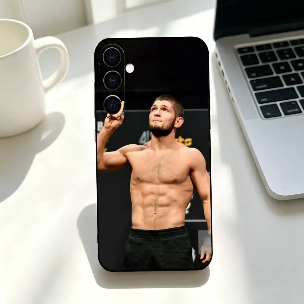 Фото Чехол для телефона K-Khamzat C-Chimaev-v, черный, силиконовый, мягкий, для Samsung Galaxy A73, A72, A71, A70, A53, A52, A51 №2