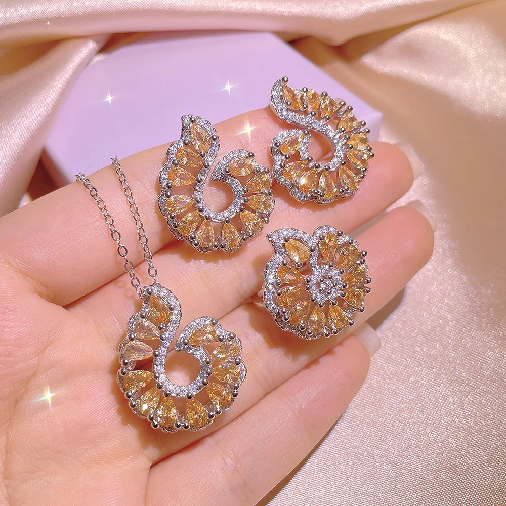

NEW CreativeThree-Piece Set Flower Topaz Pendant Necklace Stud Ring For Womne Yellow Full Of Diamond Valentine Day Gift Jewelry