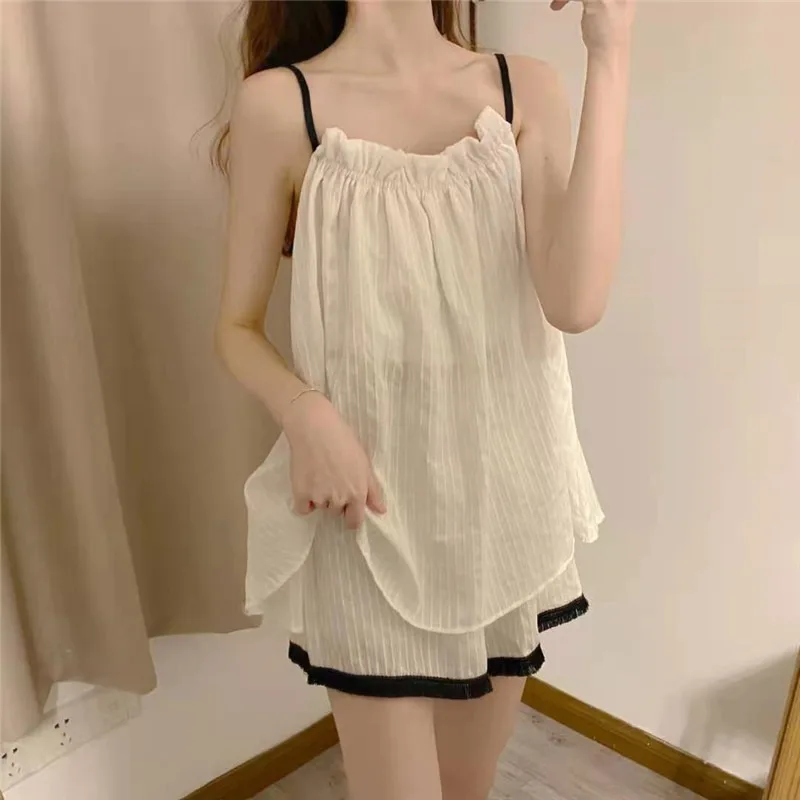 2023 New Women's Top Sexy Strap Two Piece Thin Loose Sleeveless Top Women's Shorts Casual Homewear