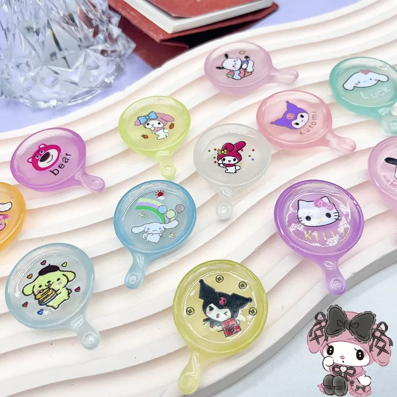 

Cartoon Hellokitty Kuromi Mini Luminous Pan Miniature Food Play Series Diy Accessories Anime Fridge Magnets Cute Hairclip Patch
