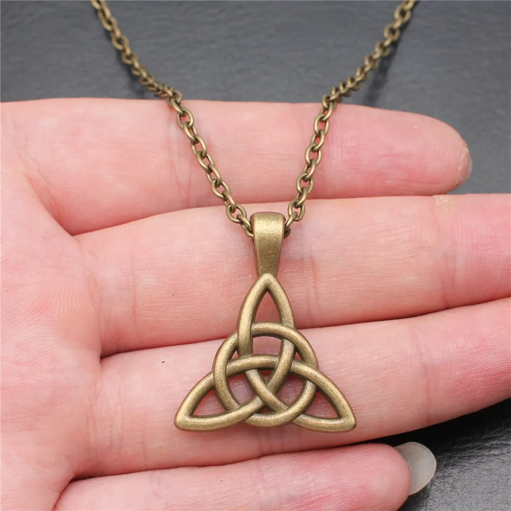 1 шт. цепочка с узлом 70 см 45 + 4