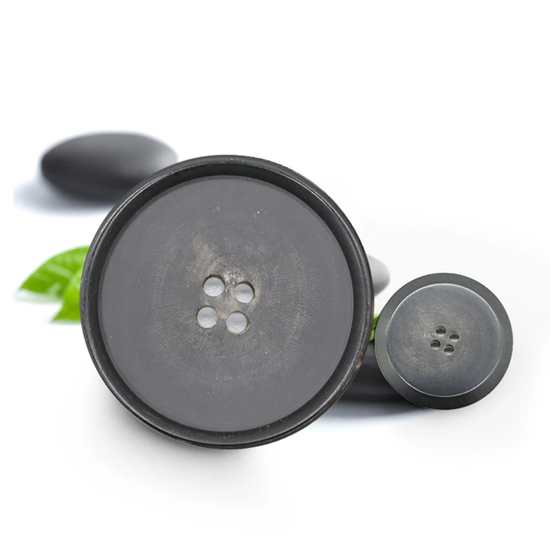 

50Pcs Real Horn Buckle Black Buttons Sewing Vintage Decorations Round 4-Holes Button for Garment Sweater Coat DIY Accessories