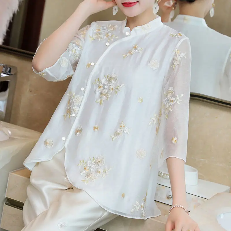 

2023 chinese style embroidery yarn top for women graceful spring new floral hanfu blouse vintage cheongsam blouse retro top