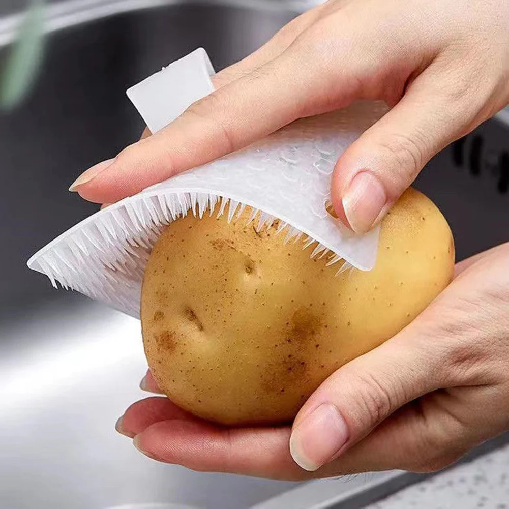 

Многофункциональная силиконовая щетка для чистки картофеля и моркови