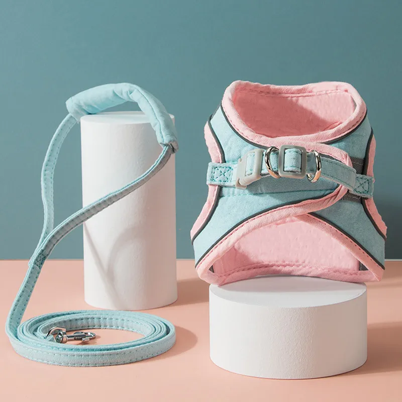 

Шлейка-ошейник для собак, щенков, поводок для прогулок, Регулируемый жилет для кошек и собак, сетчатая шлейка из мягкого дышащего полиэстера...