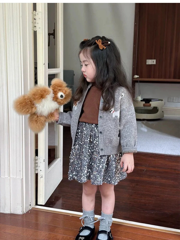 Свитер для девочек осень 2024 новая детская одежда однобортный свитер с милой