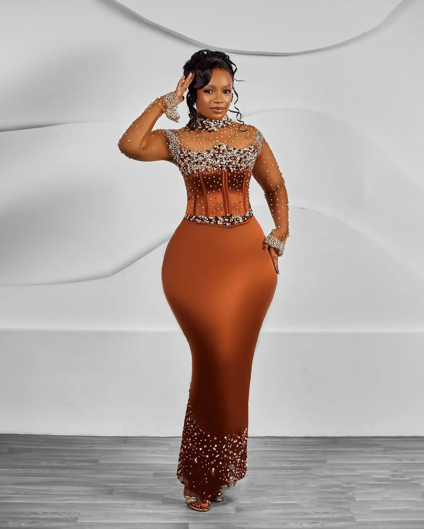 Платье NoEnName_Null оранжевое атласное макси