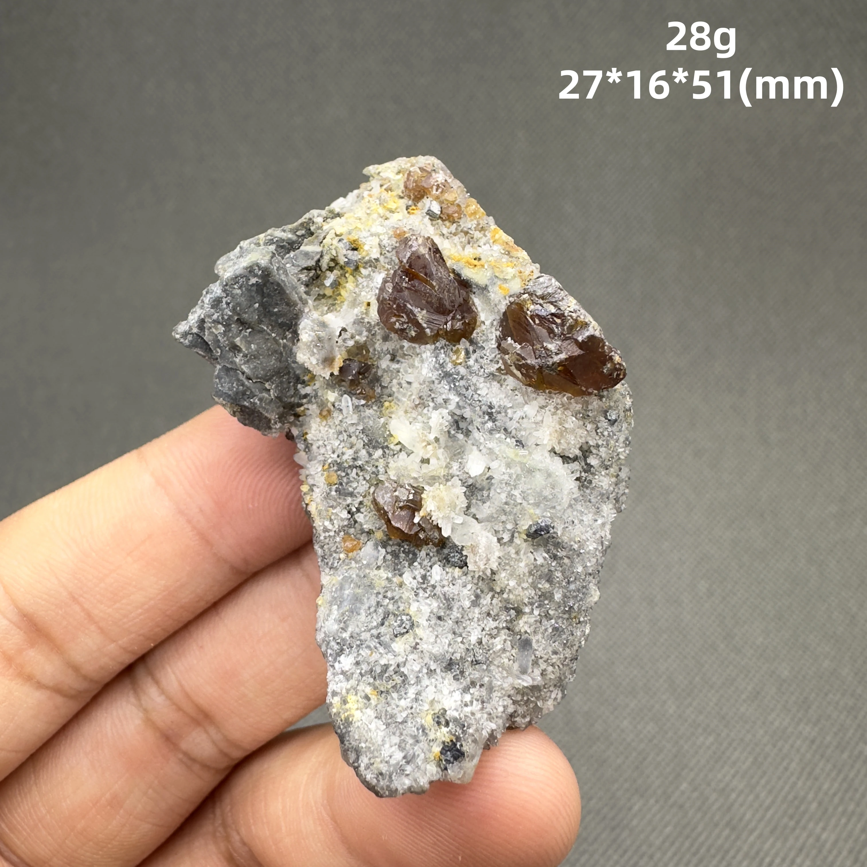 

Набор минералов QIANCHUAN: спалерит, кварц, фэншуй