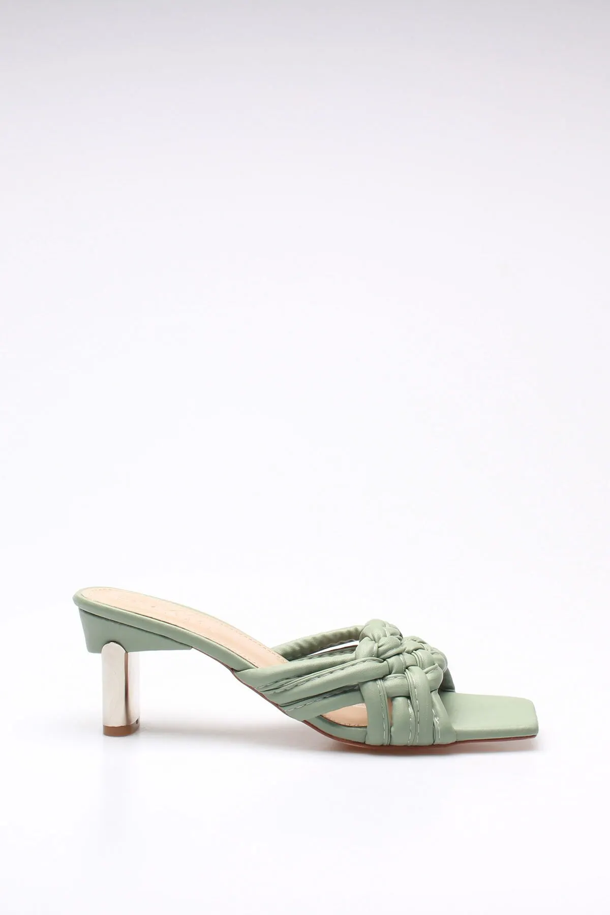 

Fashion Style women's Mint Leather Slippers Sandals And Slippers