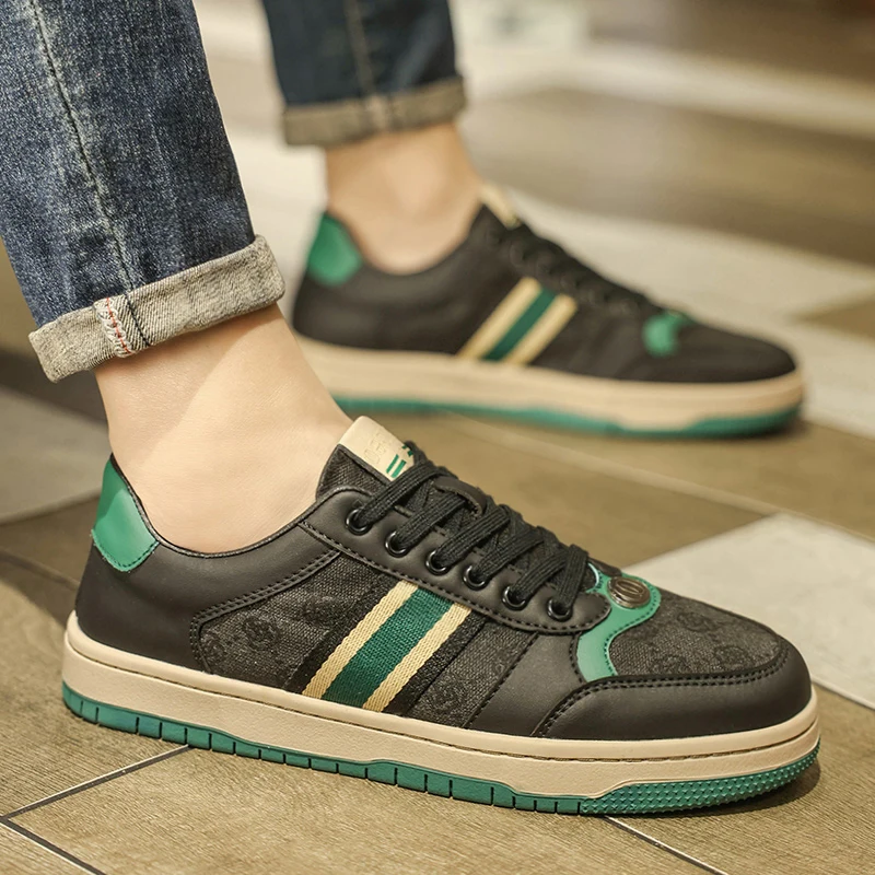 Brand Men Skateboarding Shoes Flat Man Sneakers Zapatos Hombre Autumn Male Sport Shoes Rubber Mens Luxury Shoes Autumn Man Shoes