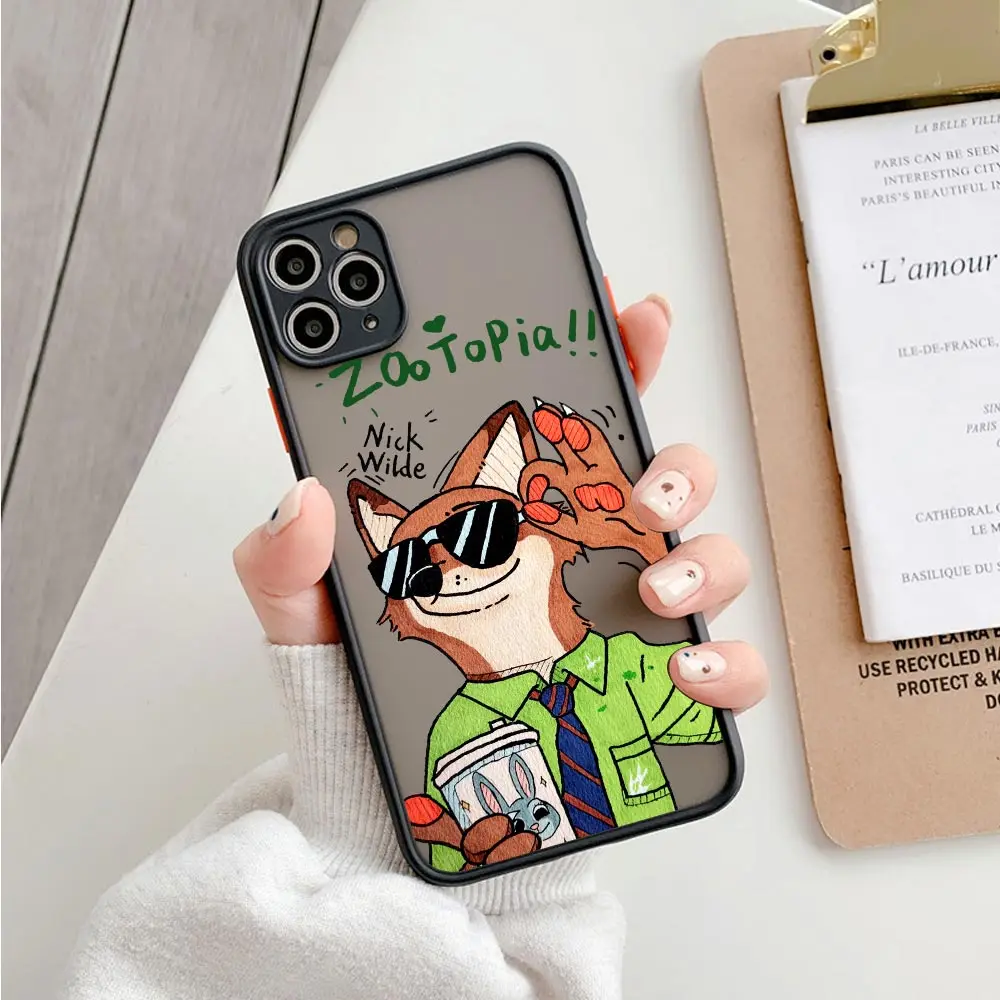 Фото Матовый полупрозрачный чехол Disney Nick Judy для iPhone 17E 17 16 16E 15 14 13 12 11 Pro Max 17 Air 7 8 Plus XR XS, противоударный №5