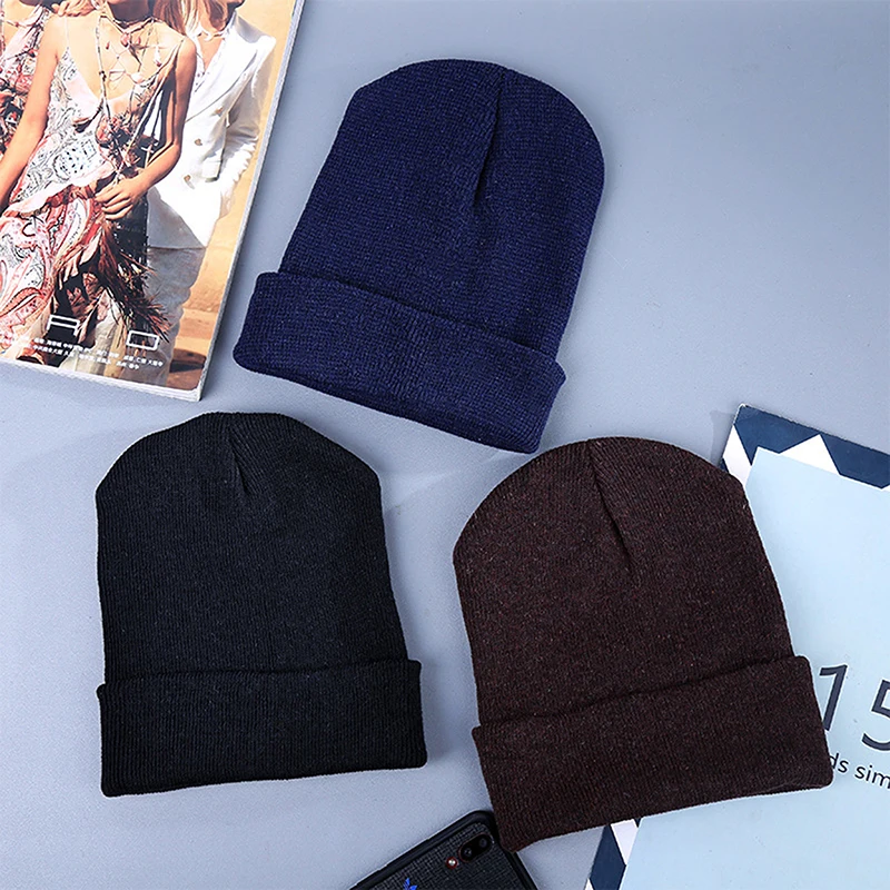 

Autumn and winter pure color wild knit hat woolen hat Korean version of thick warm light board curling hedging cap for men