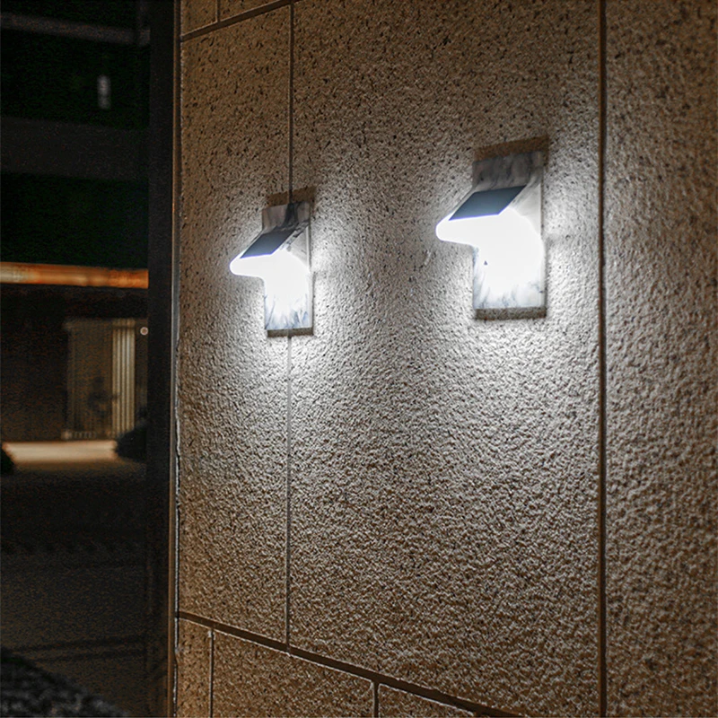 Фонари настенные на солнечной батарее с пассивным инфракрасным датчиком