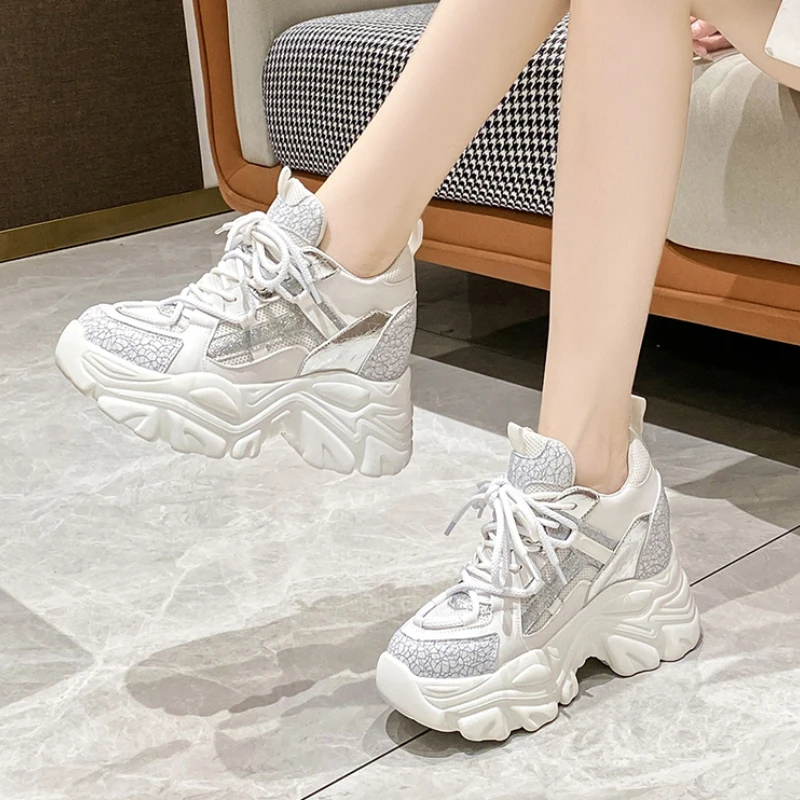 

2022 Spring Autumn Sneakers Women Shoes Fashion Korean Breathable Platform Vulcanize Sneaker White Black Casual Sports Shoes