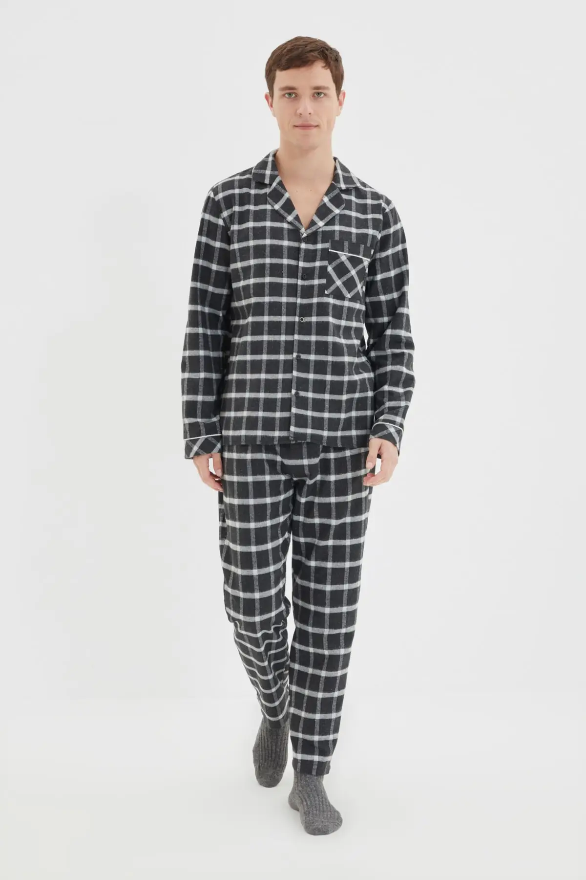 

Trendyol Male Regular Fit Plaid Pajamas set THMAW22PT0420