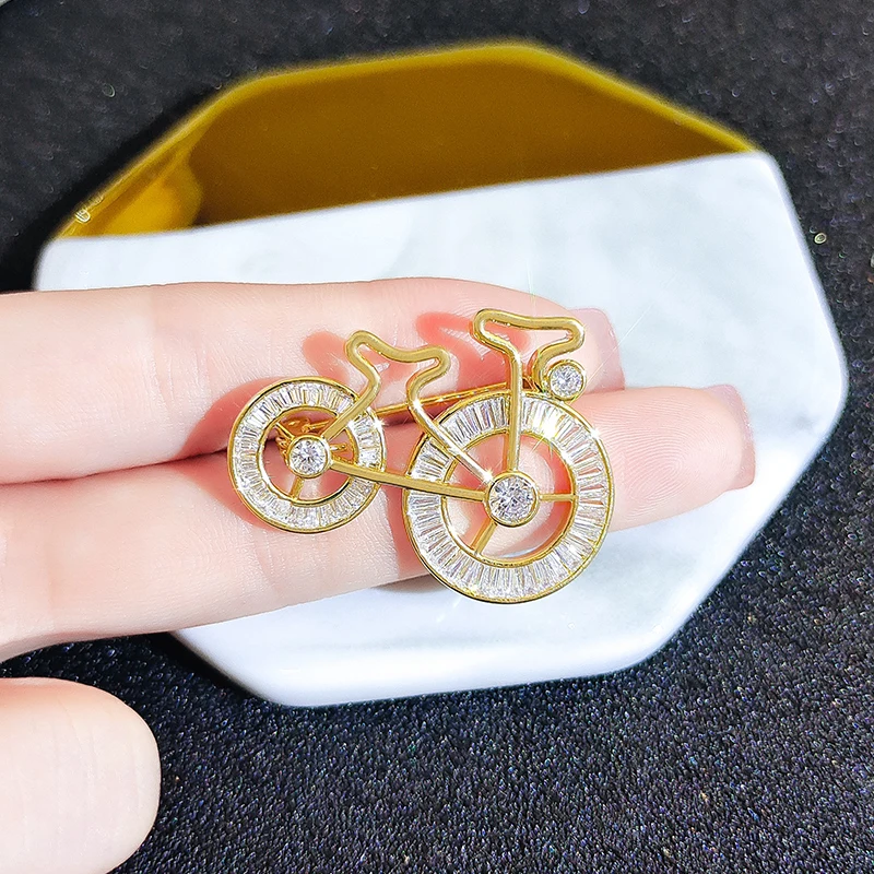 Shiny Zircon Bike Luxury Brooch Gift for Women Brooches for Luxury Women's Clothing Pin Badges Art Vintage Jewelry Cute Pins