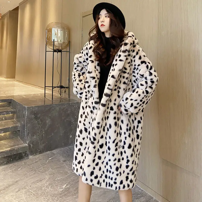 New Winter Coats for Women Luxurious Faux Fur Coat Leopard Like Rabbit Fur Mid Length Jacket Korean Fashion Loose Brand