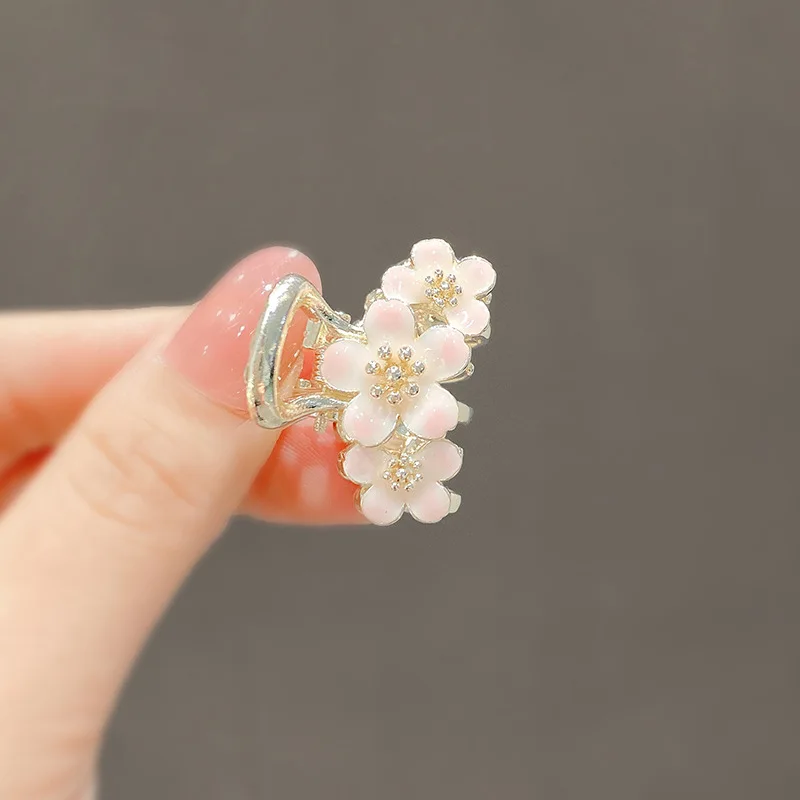 

Боковой маленький зажим челка для лба новый японский цветок вишни зажим для волос высококлассный зажим для волос аксессуары для волос для ж...